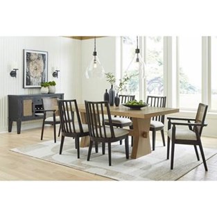 Signature Design by Ashley Galliden D841 7 pc Dining Set (Dining Room)