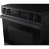 Cuisinière électrique Smart Bespoke de 6,3 pi cu (NSE6DG8500MT/AC) image 4