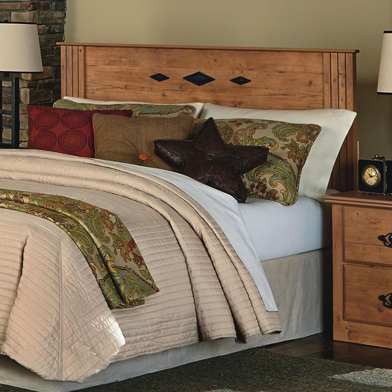 Perdue Woodworks Savannah Plantation 56032 Q/F Panel Headboard