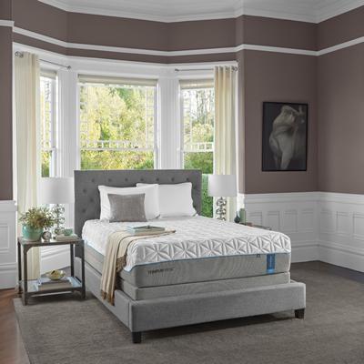Tempur-Cloud Luxe Mattress Set (Queen) image 7