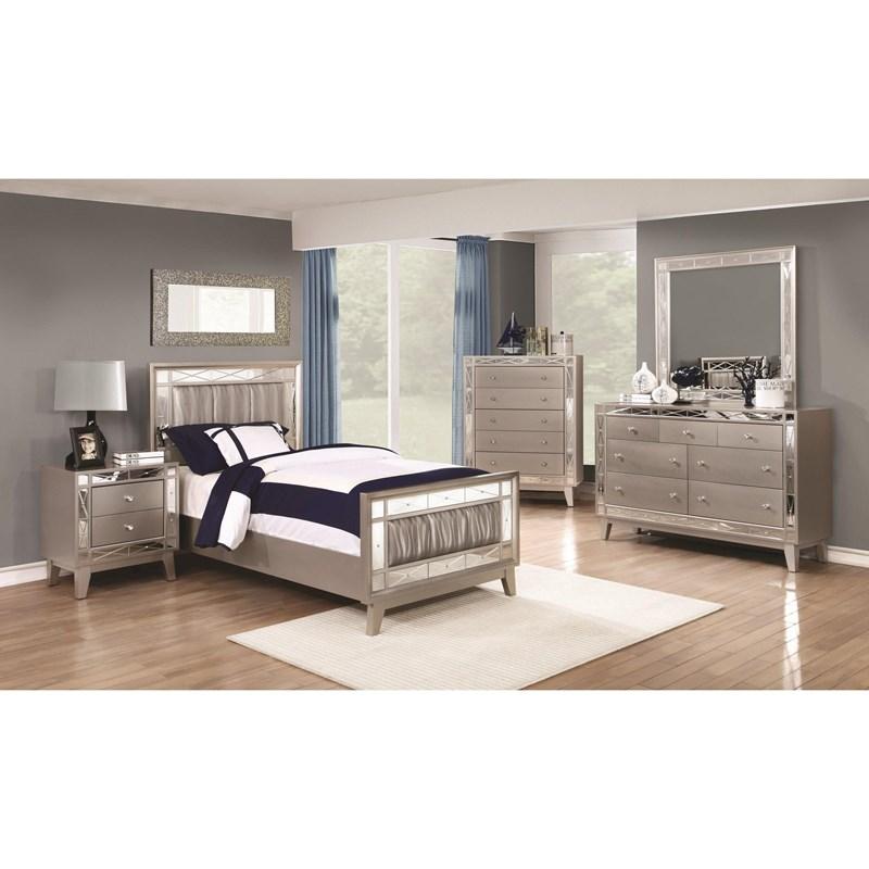Large Picture of Coaster Furniture Leighton 204923 7-Drawer Dresser