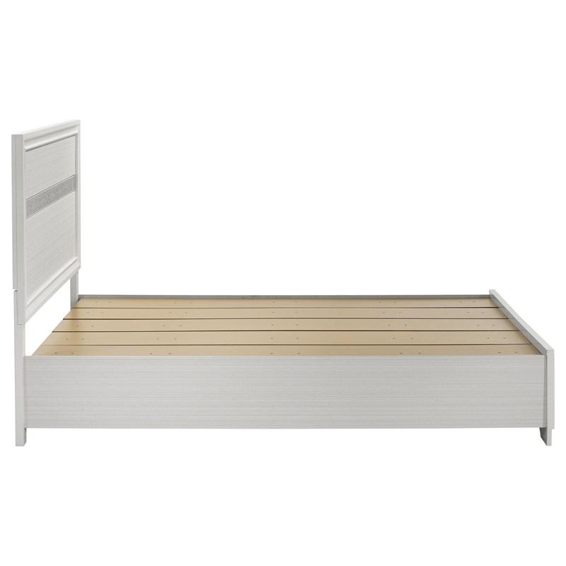 Large Picture of Coaster Furniture Miranda 205111Q 51-inch Wood Queen Storage Panel Bed - White