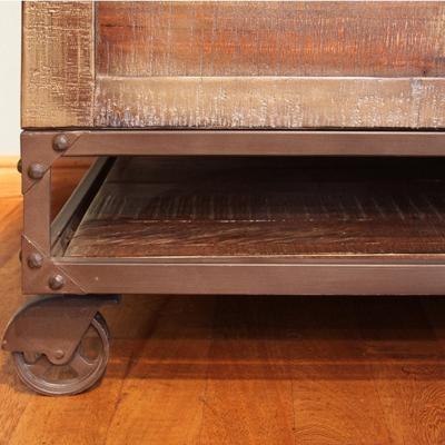 Large Picture of International Furniture Direct Urban Gold IFD560CKTL Cocktail Table