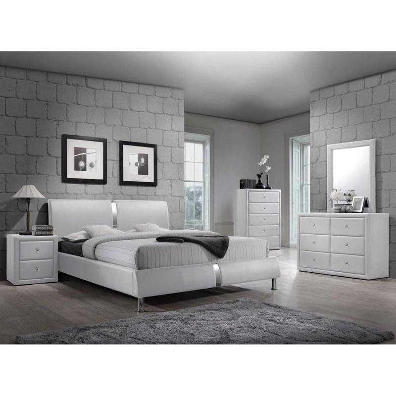 Large Picture of Generation Trade Enzo 100193 Upholstered Dresser