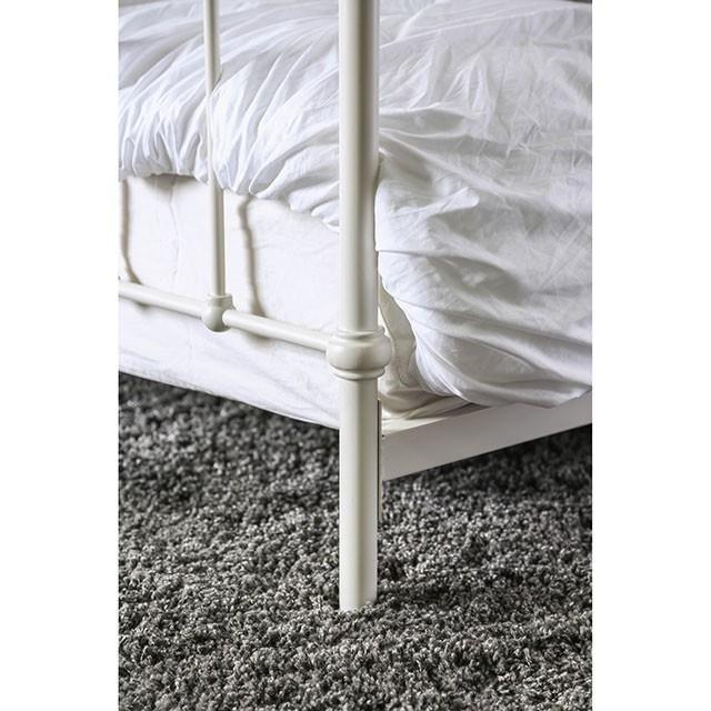 Large Picture of Furniture of America Iria CM7701WH-CK California King Bed