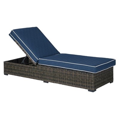 Signature Design by Ashley Grasson Lane P783-815 Chaise Lounge with Cushion