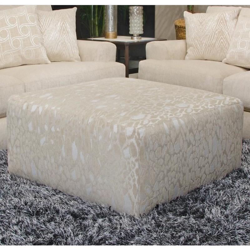 Large Picture of Jackson Furniture Lamar 4098-10 Ottoman - Cream