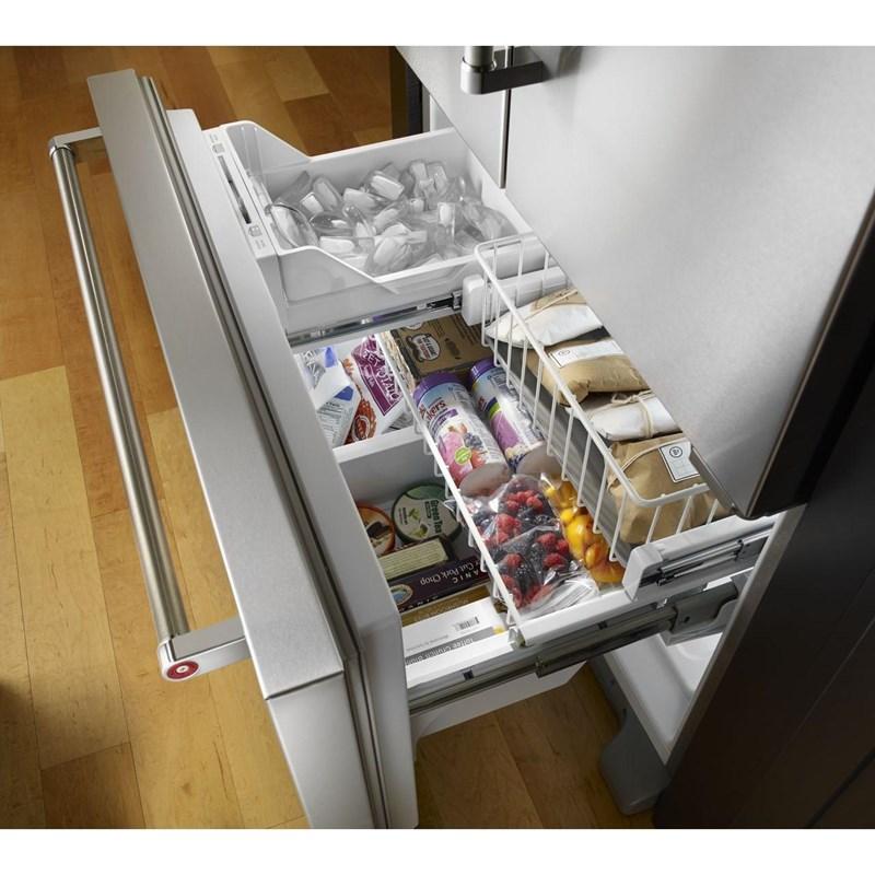Large Picture of KitchenAid KRFC302ESS
