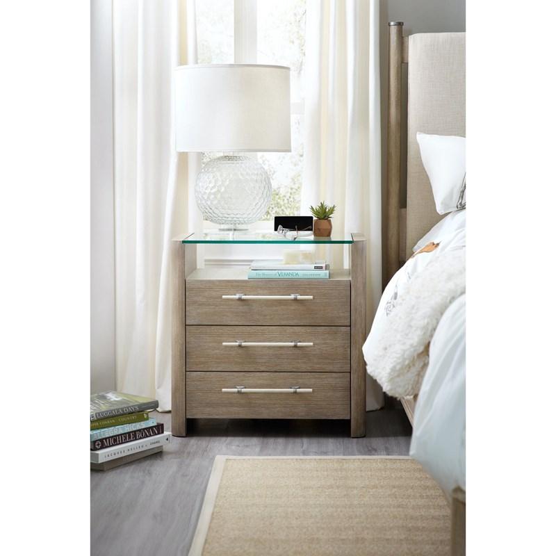Large Picture of Hooker Furniture 6050-90016-GRY Affinity Three-Drawer Nightstand
