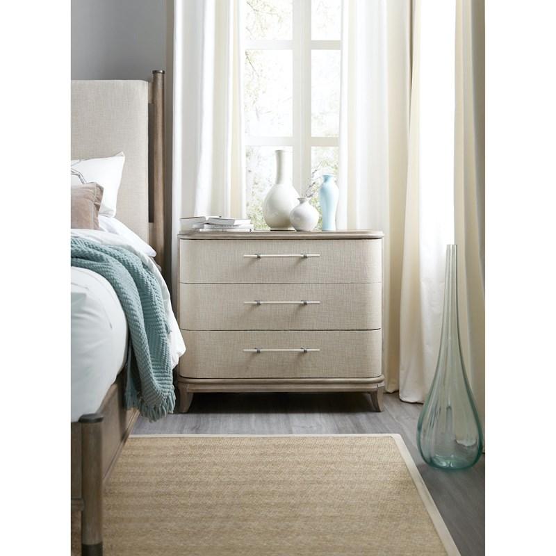 Large Picture of Hooker Furniture 6050-90017-GRY Affinity Bachelors Chest