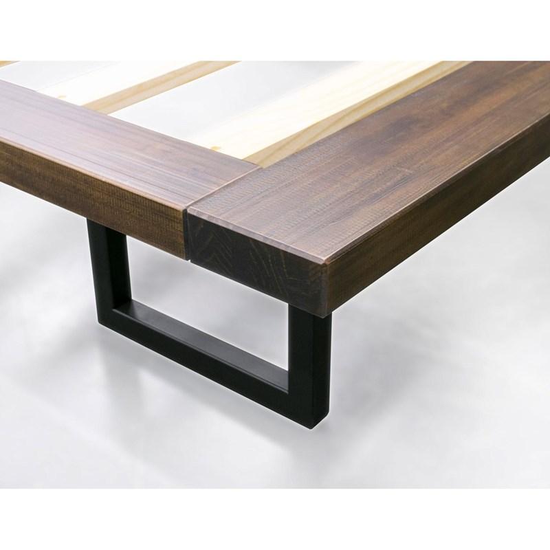Large Picture of Steve Silver Furniture Pasco AS900 Queen Platform Bed