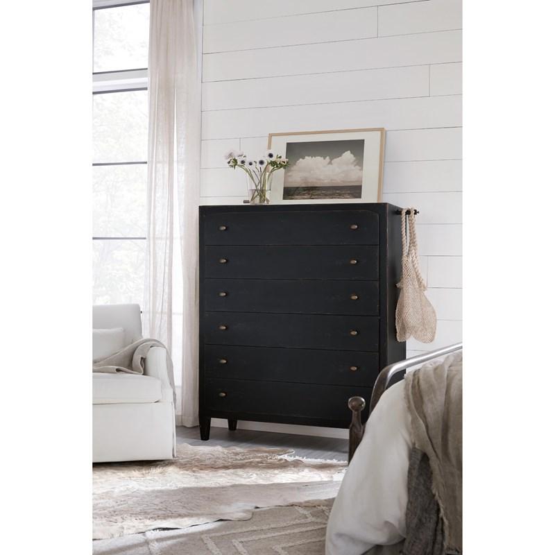 Large Picture of Hooker Furniture 5805-90010-99 Ciao Bella Six-Drawer Chest- Black