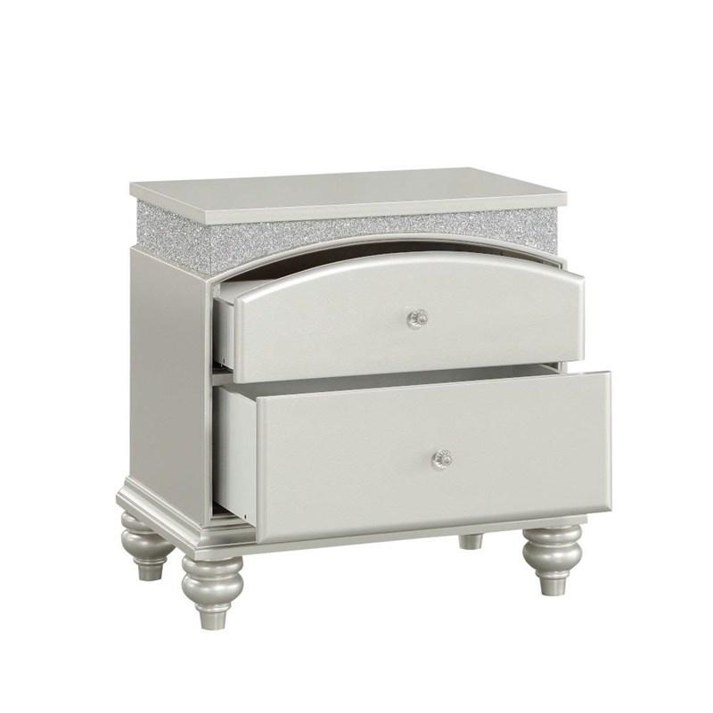 Large Picture of Acme Furniture Maverick 21803