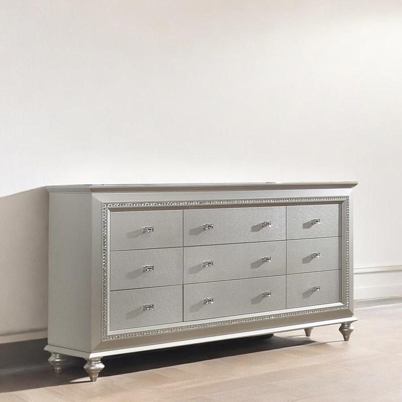 Large Picture of Acme Furniture Kaitlyn 27235