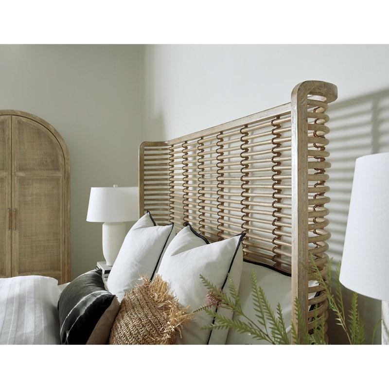 Large Picture of Hooker Furniture 6015-90250-80 Surfrider Queen Rattan Bed