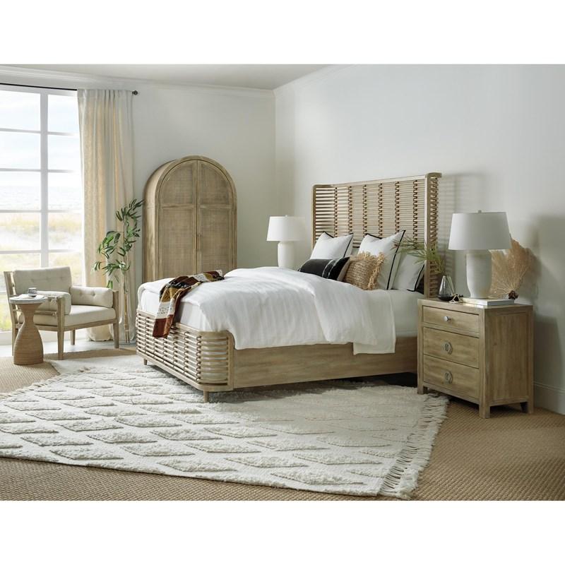 Large Picture of Hooker Furniture 6015-90250-80 Surfrider Queen Rattan Bed