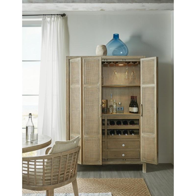 Large Picture of Hooker Furniture 6015-75160-80 Surfrider Bar Cabinet