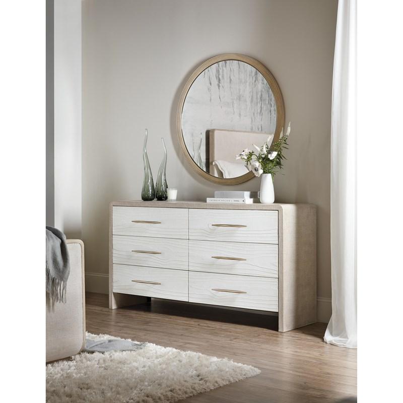 Large Picture of Hooker Furniture 6120-90007-05 Cascade Round Mirror