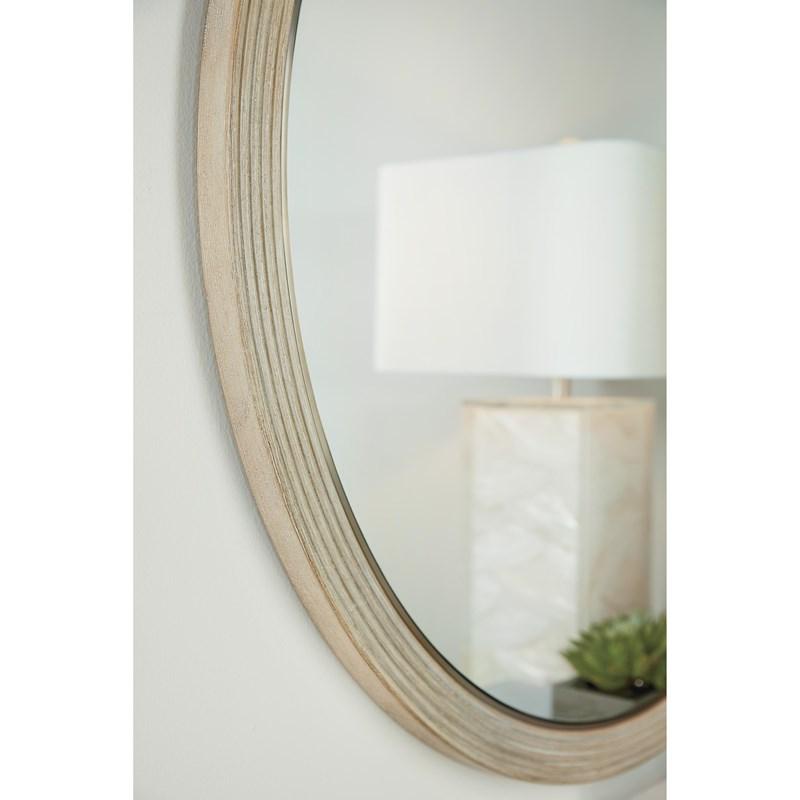 Large Picture of Hooker Furniture 6120-90007-05 Cascade Round Mirror