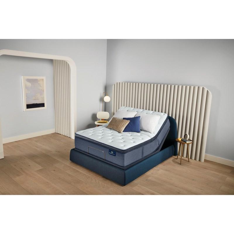 Large Picture of Serta Cozy Escape Plush Pillow Top Mattress (California King)