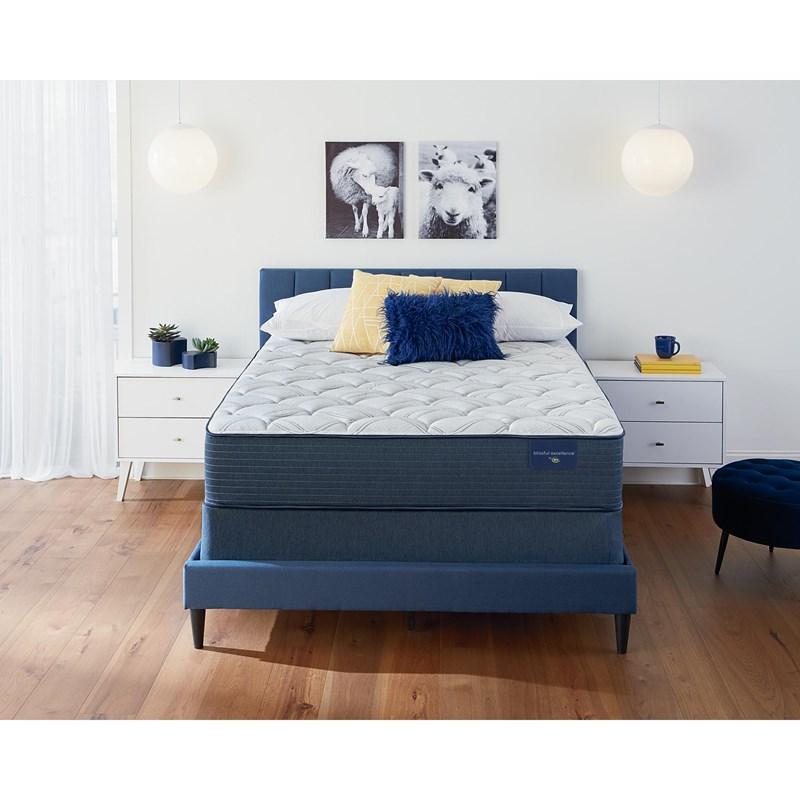 Large Picture of Serta Cape May Plush Mattress (California King)