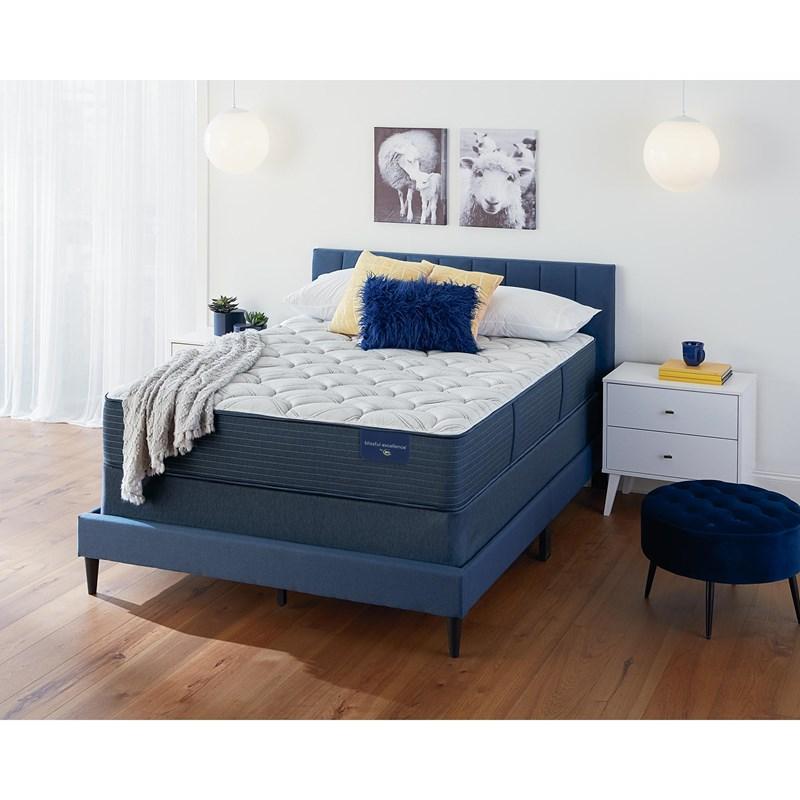 Large Picture of Serta Cape May Plush Mattress Set (King)