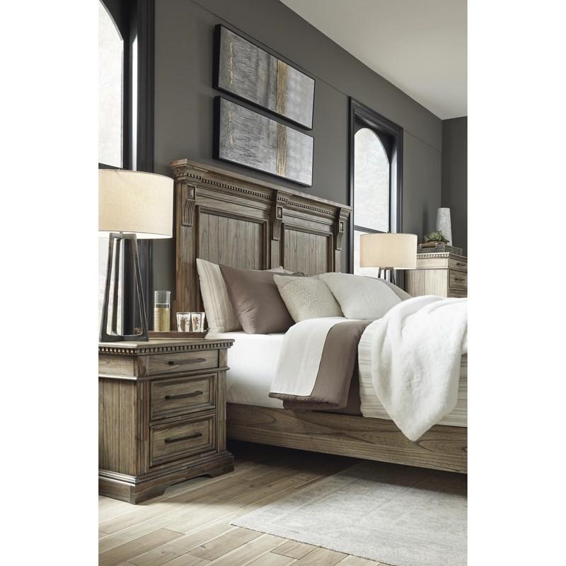 Large Picture of Signature Design by Ashley Markenburg B770B4 King Panel Bed