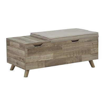 Signature Design by Ashley Gerdanet A3000318 Storage Bench