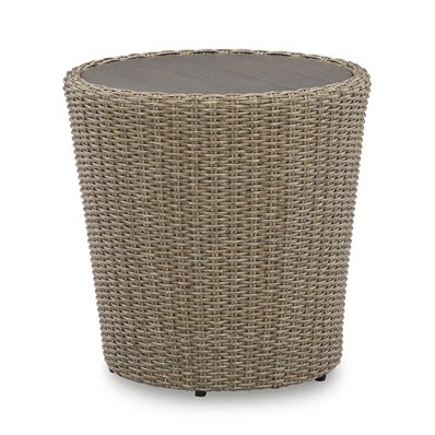 Signature Design by Ashley Danson P505-706 Round End Table