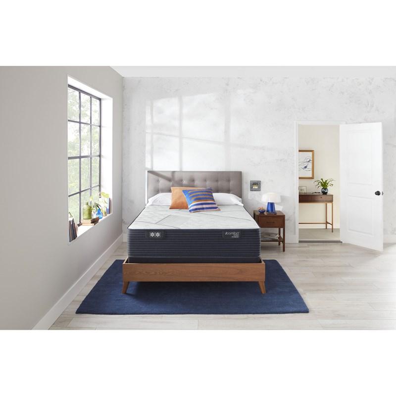 Large Picture of Serta CF2000 Hybrid Quilted Firm Mattress Set (King)