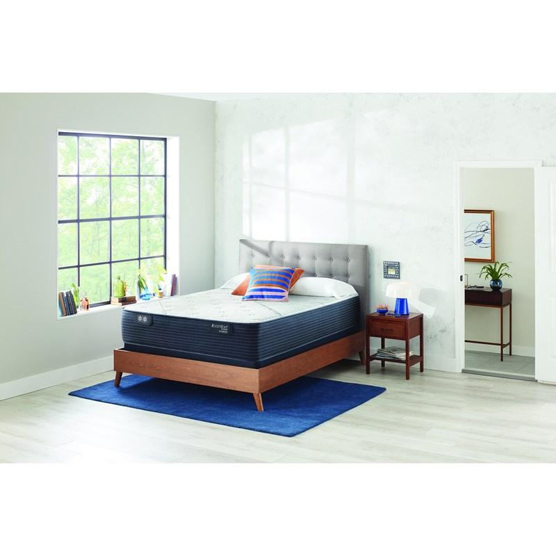 Large Picture of Serta CF2000 Hybrid Quilted Firm Mattress Set (King)