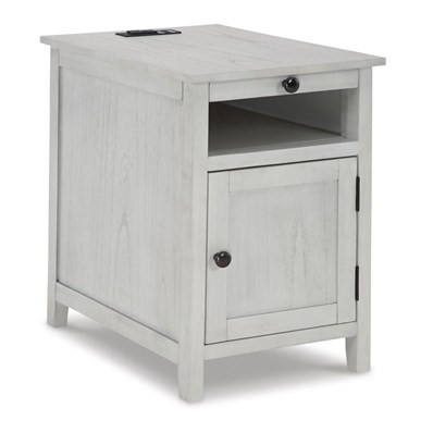 Signature Design by Ashley Treytown T300-517 Chair Side End Table
