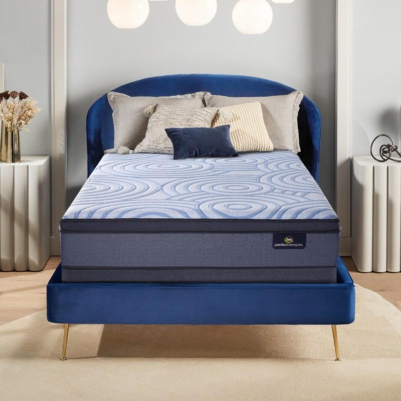 Large Picture of Serta Madeline II Plush Smooth Pillow Top Mattress (Queen)