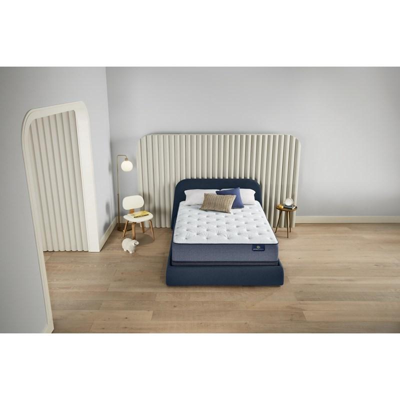 Large Picture of Serta Cozy Escape Plush Tight Top Mattress Set (Queen)