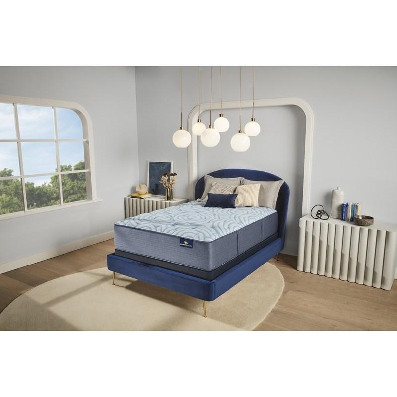 Large Picture of Serta Luminous Sleep Plush Tight Top Mattress Set (Queen)