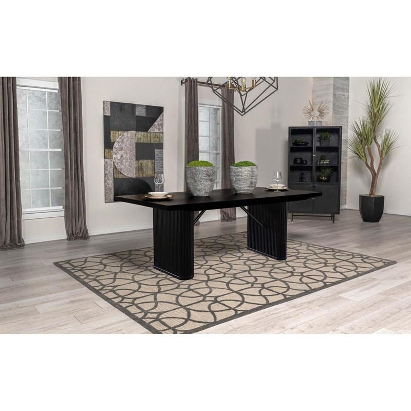 Large Picture of Coaster Furniture Catherine 106251