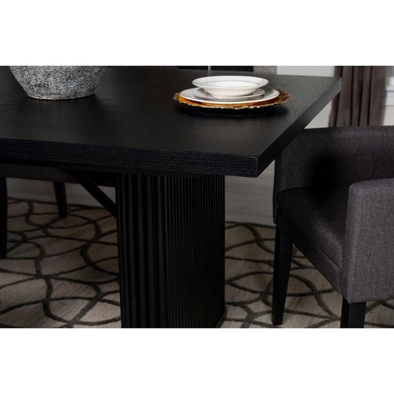 Large Picture of Coaster Furniture Catherine 106251