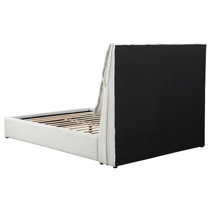 Large Picture of Coaster Furniture Gwendoline 306040Q Upholstered Queen Panel Bed - White