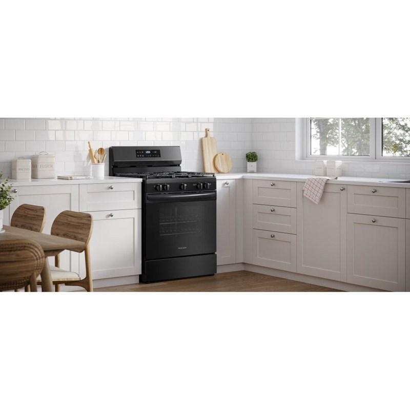 30-inch Freestanding Gas Range with Even Baking Technology (FCRG3062AB) image 6