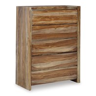 Signature Design by Ashley Dressonni B790-46 Five Drawer Chest (Chests - 5 Drawers)