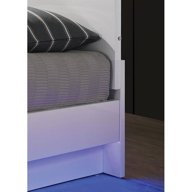Large Picture of Furniture of America Erlach FOA7189WH-CK California King Bed