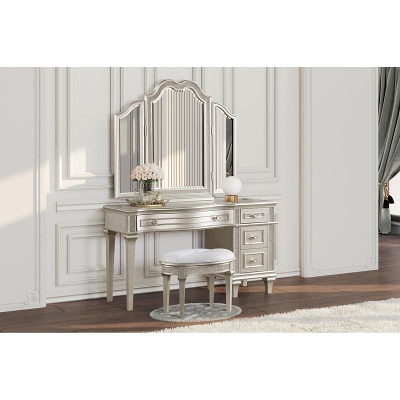 Large Picture of Coaster Furniture Evangeline 223397-SET 4-drawer Vanity Set with Stool - Silver Oak
