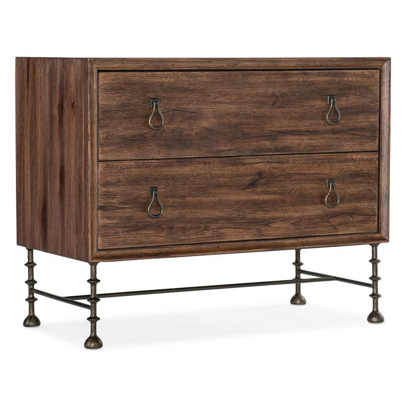 Hooker Furniture 6700-90017-85 Big Sky Bachelors Chest