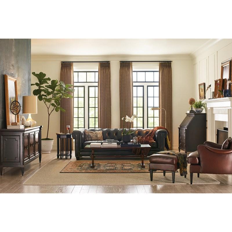 Large Picture of Hooker Furniture 6750-55472-00 Charleston Entertainment Console