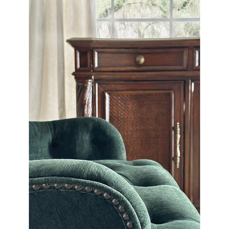 Large Picture of Hooker Furniture 6750-75500-37 Charleston Host Chair