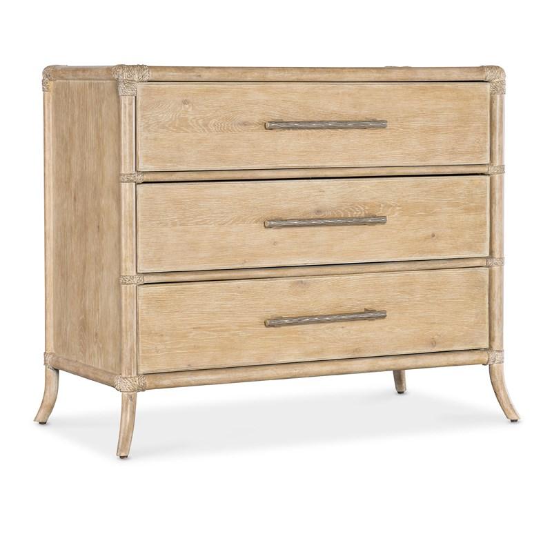 Hooker Furniture 6950-90017-80 Retreat Pole Rattan Chest