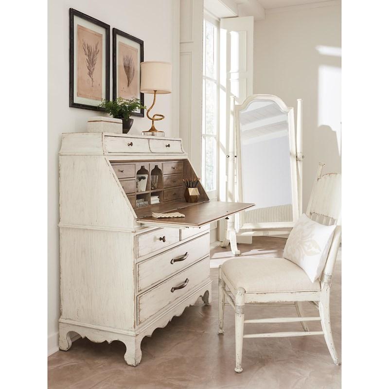 Large Picture of Hooker Furniture 7050-75310-02 Americana Upholstered Seat Side Chair