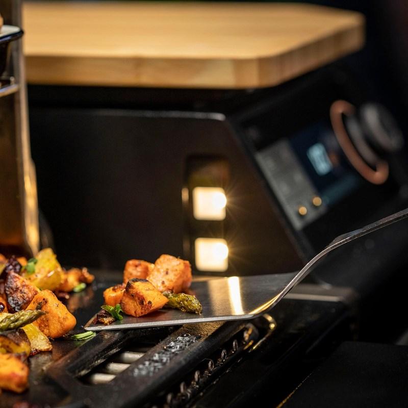 Large Picture of Traeger TBB86RLG