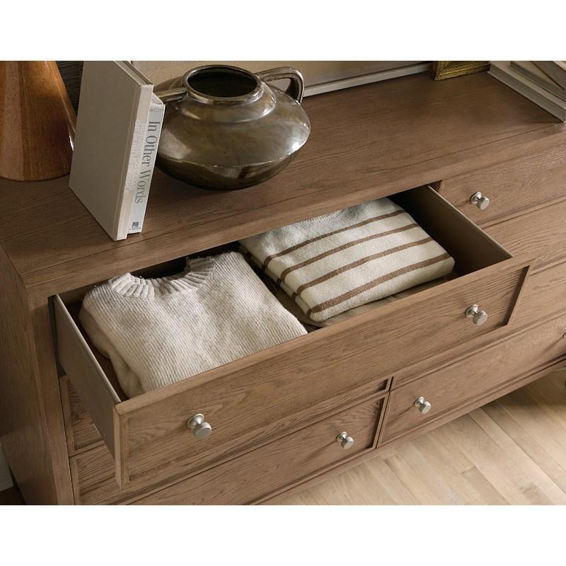 Large Picture of Hooker Furniture 6072-90002-85 Sonnet Eight-Drawer Dresser