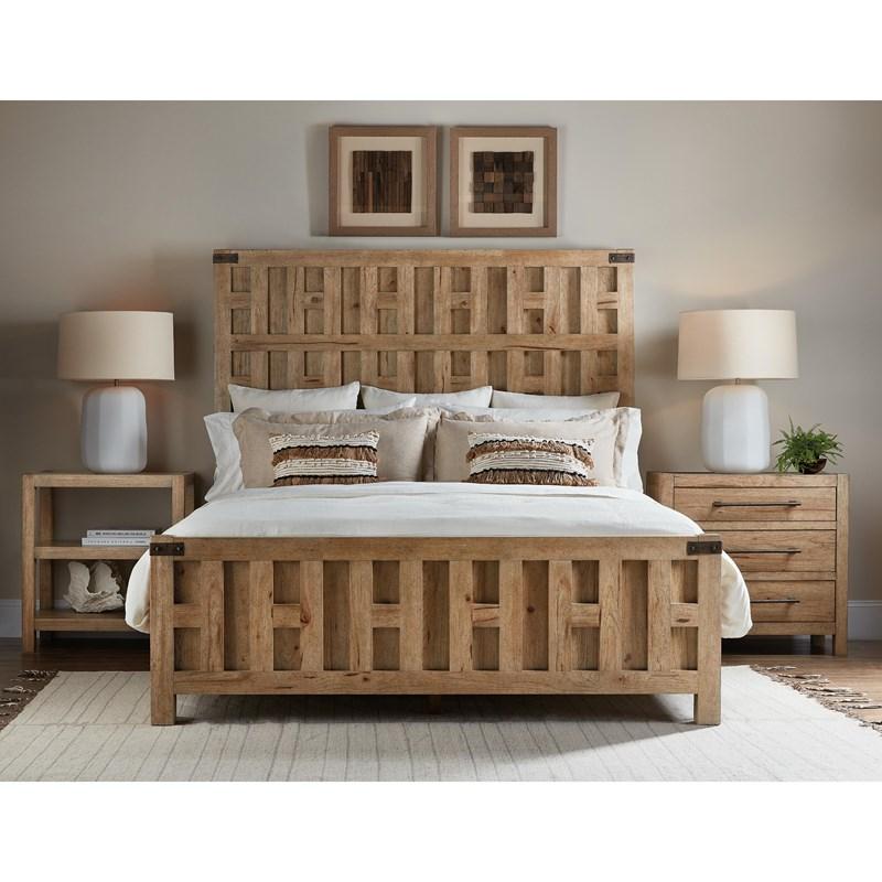 Large Picture of Hooker Furniture 6952-90266-80 Vineyard Row King Panel Bed